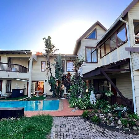 The Wood House Hotel Empangeni Bagian luar foto