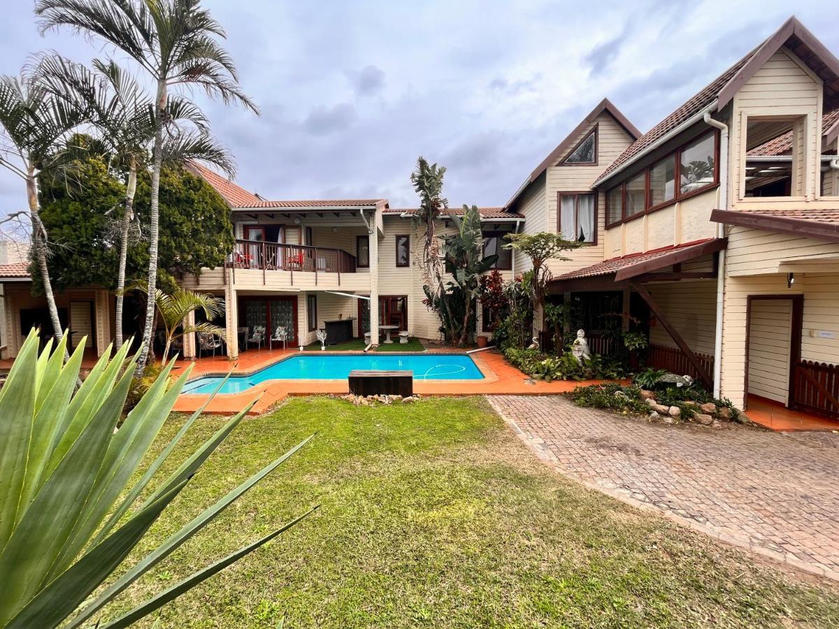 The Wood House Hotel Empangeni Bagian luar foto