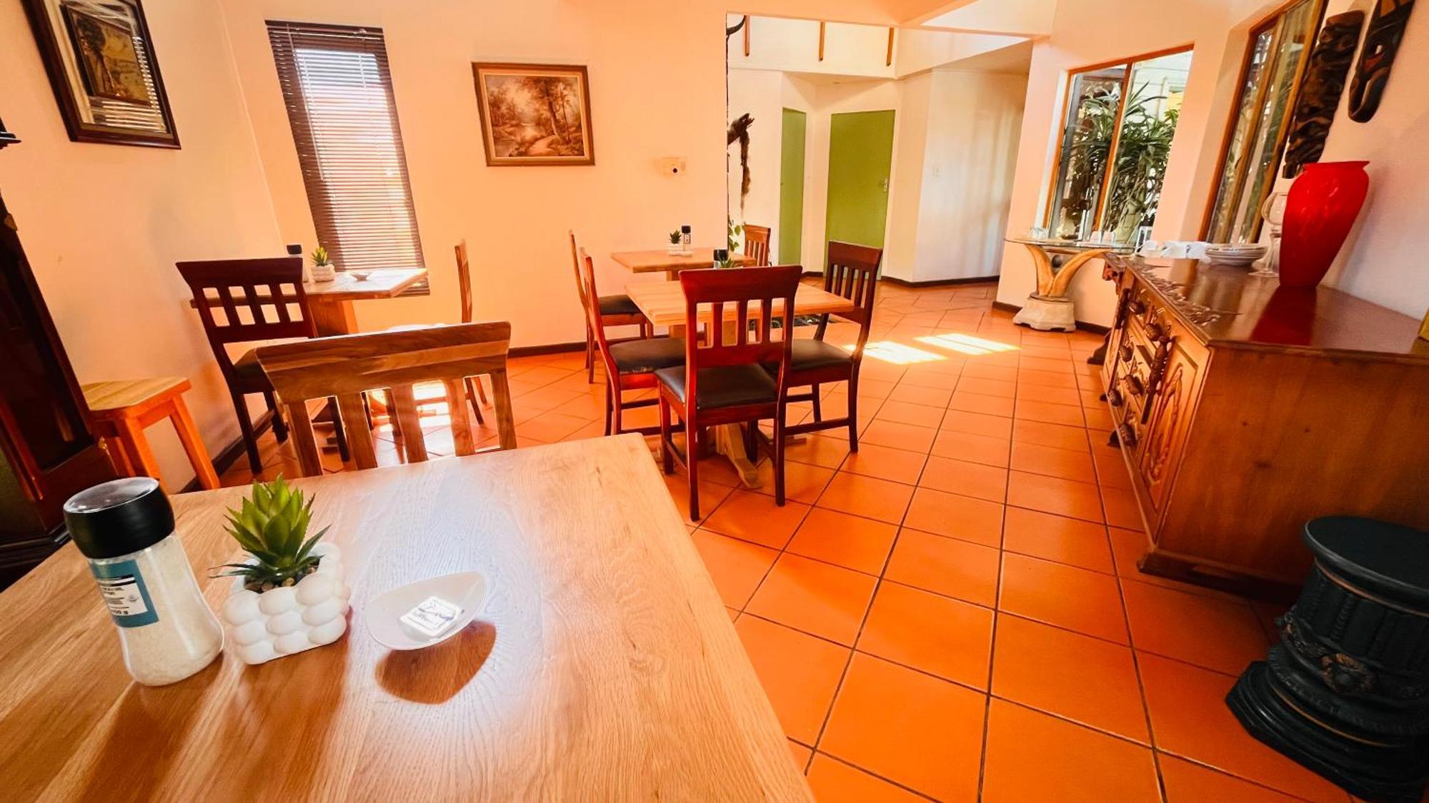 The Wood House Hotel Empangeni Bagian luar foto