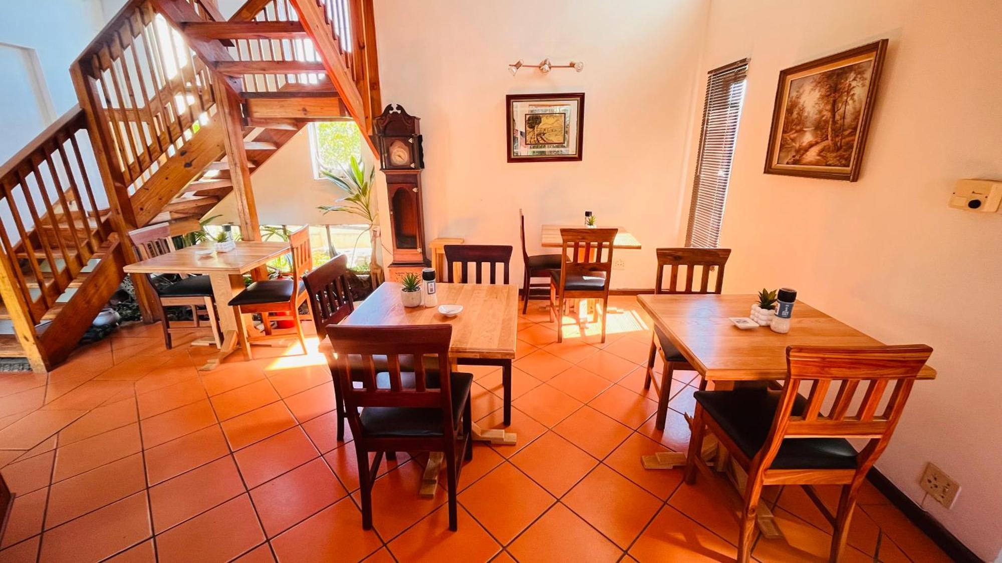 The Wood House Hotel Empangeni Bagian luar foto