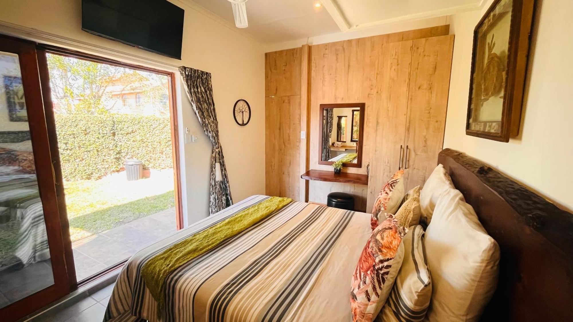 The Wood House Hotel Empangeni Bagian luar foto