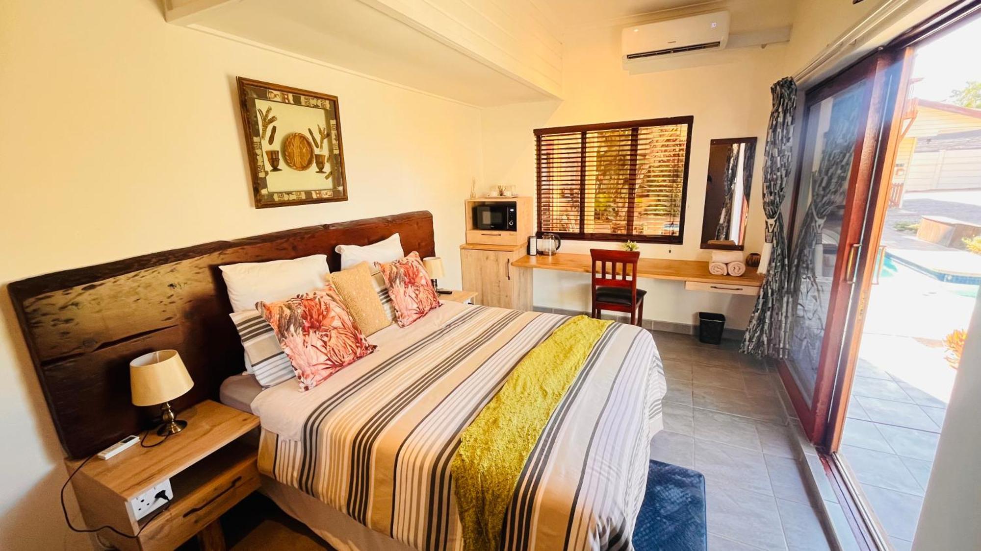 The Wood House Hotel Empangeni Bagian luar foto