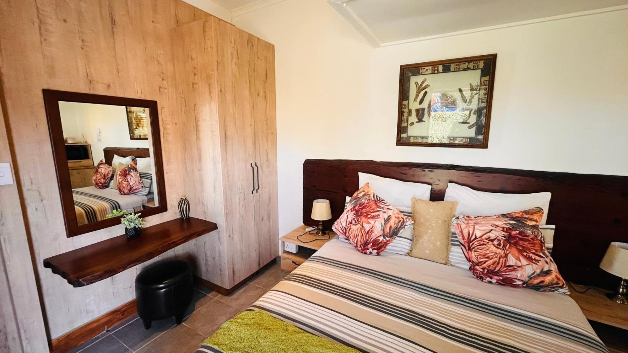 The Wood House Hotel Empangeni Bagian luar foto