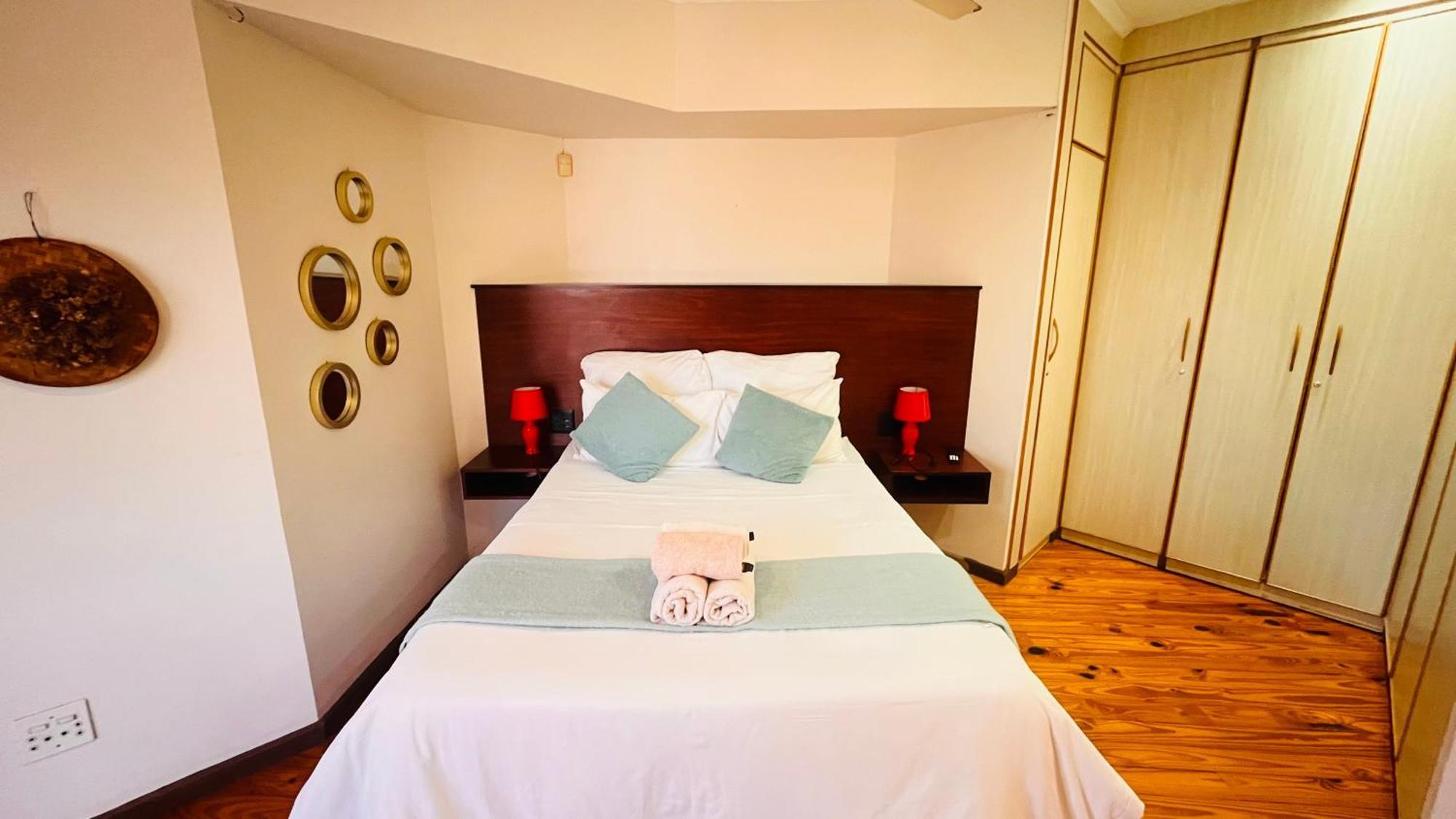 The Wood House Hotel Empangeni Bagian luar foto